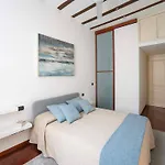 Chic In Cental Appartement Milaan