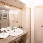 Appartement Chic In Cental